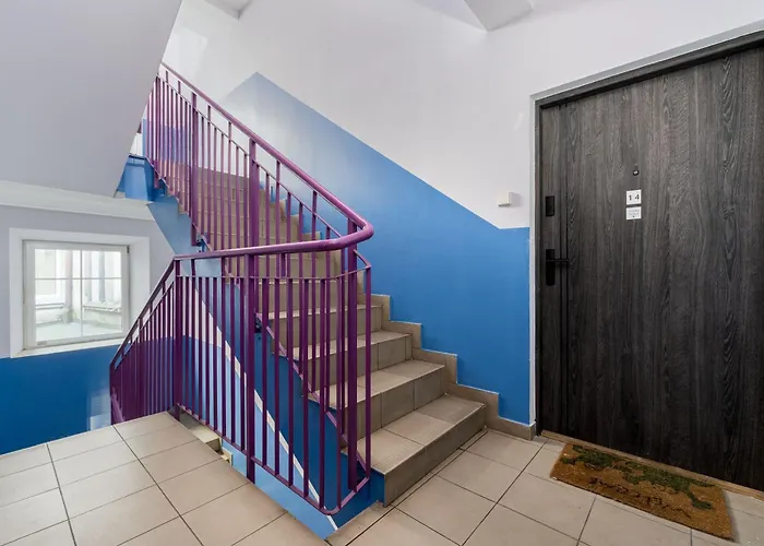 Old Town Modern Apartment